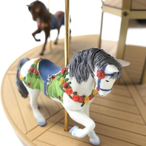 Hallmark Carousel Ride Display with Two Carousel Horses Magic Lion Included - Picture 4 of 7